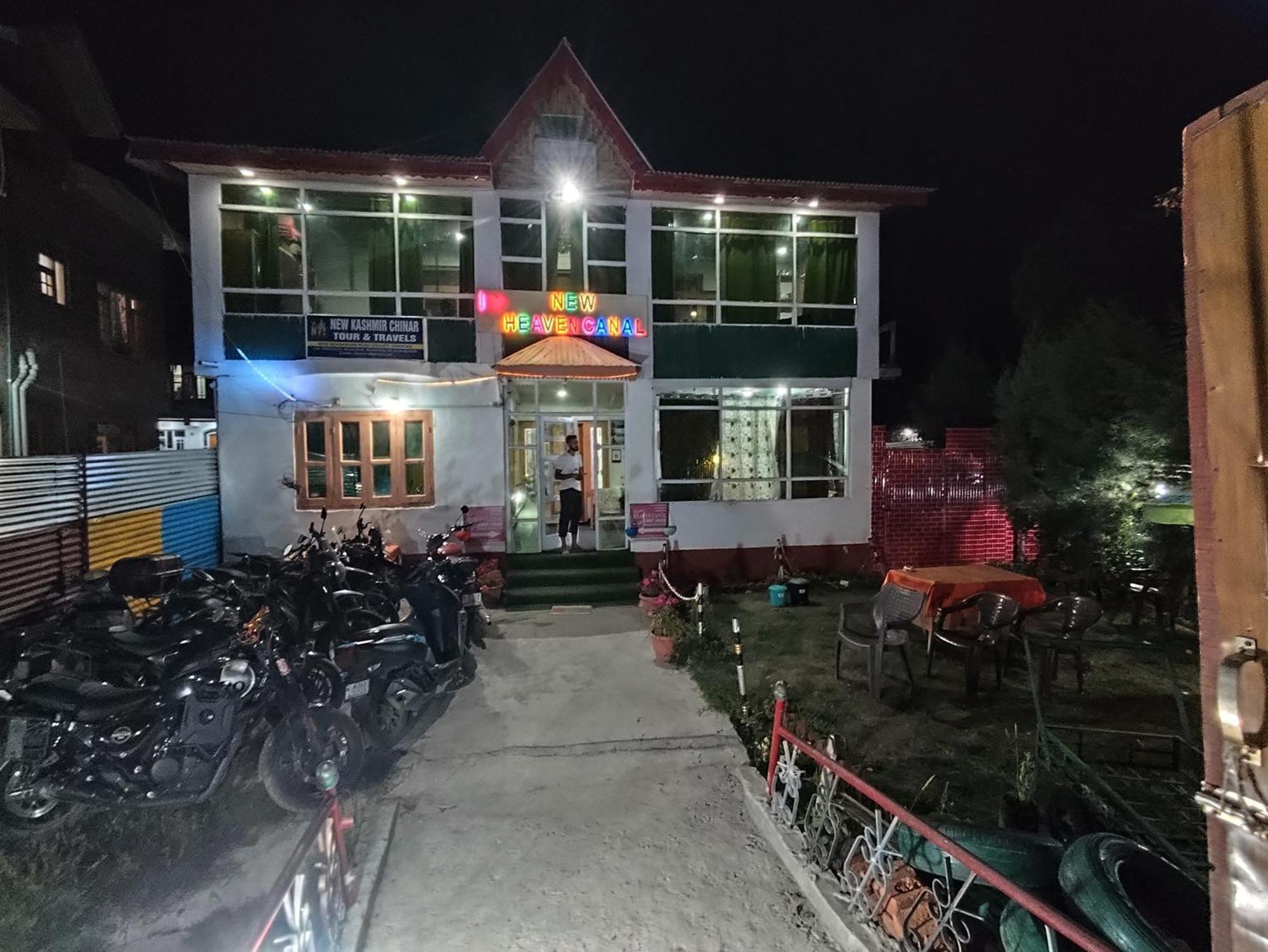 Hotel New Heaven Canal Srīnagar Kültér fotó